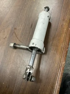 Beechcraft Bonanza Shimmy Dampner P/N 35-825145